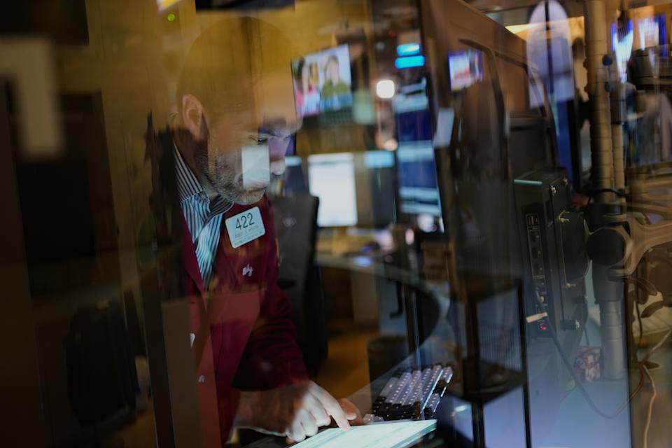 Memahami Istilah Pasar Saham di Tengah Ketegangan Perang Dagang Trump