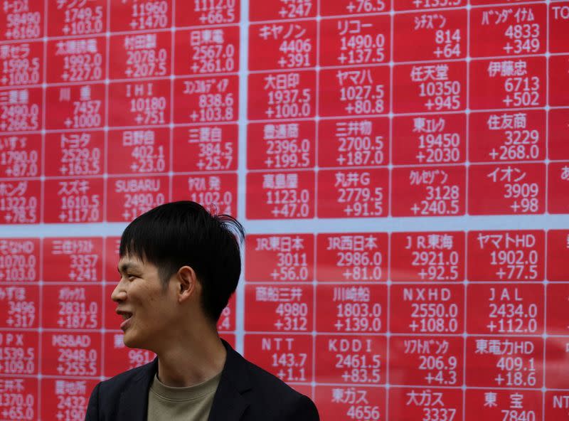 Indeks Saham Jepang Melonjak 9% Setelah Penangguhan Tarif Trump Selama 90 Hari