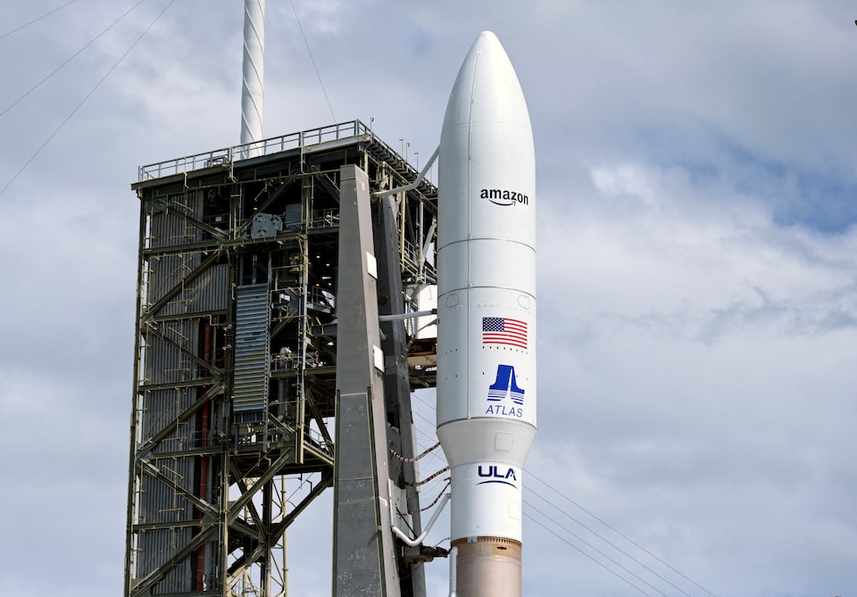 Amazon Tunda Peluncuran Satelit Kuiper Karena Cuaca, Tantang Starlink