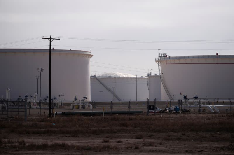 Pakistan Pertimbangkan Impor Minyak Mentah AS untuk Redam Tarif Tinggi