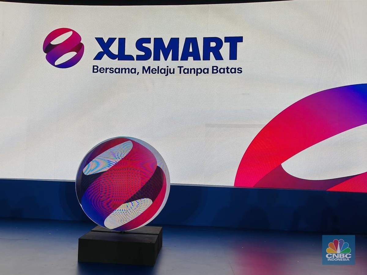 XLSMART Diminta Kembalikan Frekuensi 900 MHz dan Bangun 8 Ribu BTS Baru