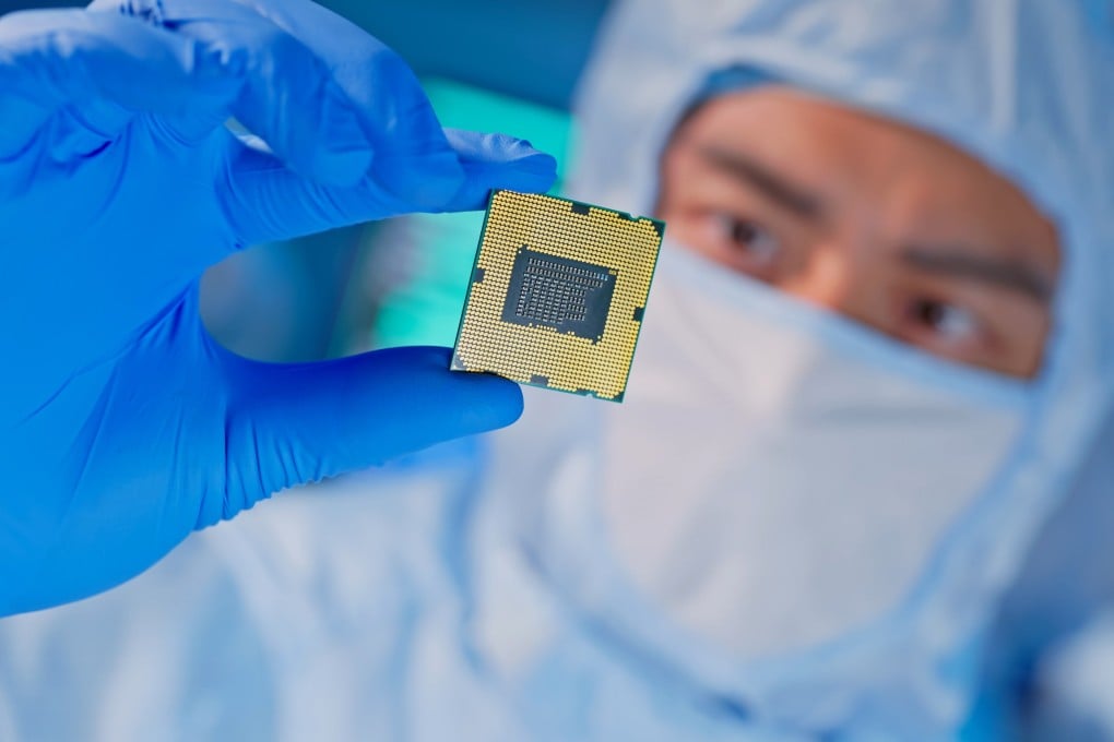 Memori Flash Sekecil Beras Pecahkan Rekor Kecepatan Penyimpanan Data 100.000 Kali Lebih Cepat