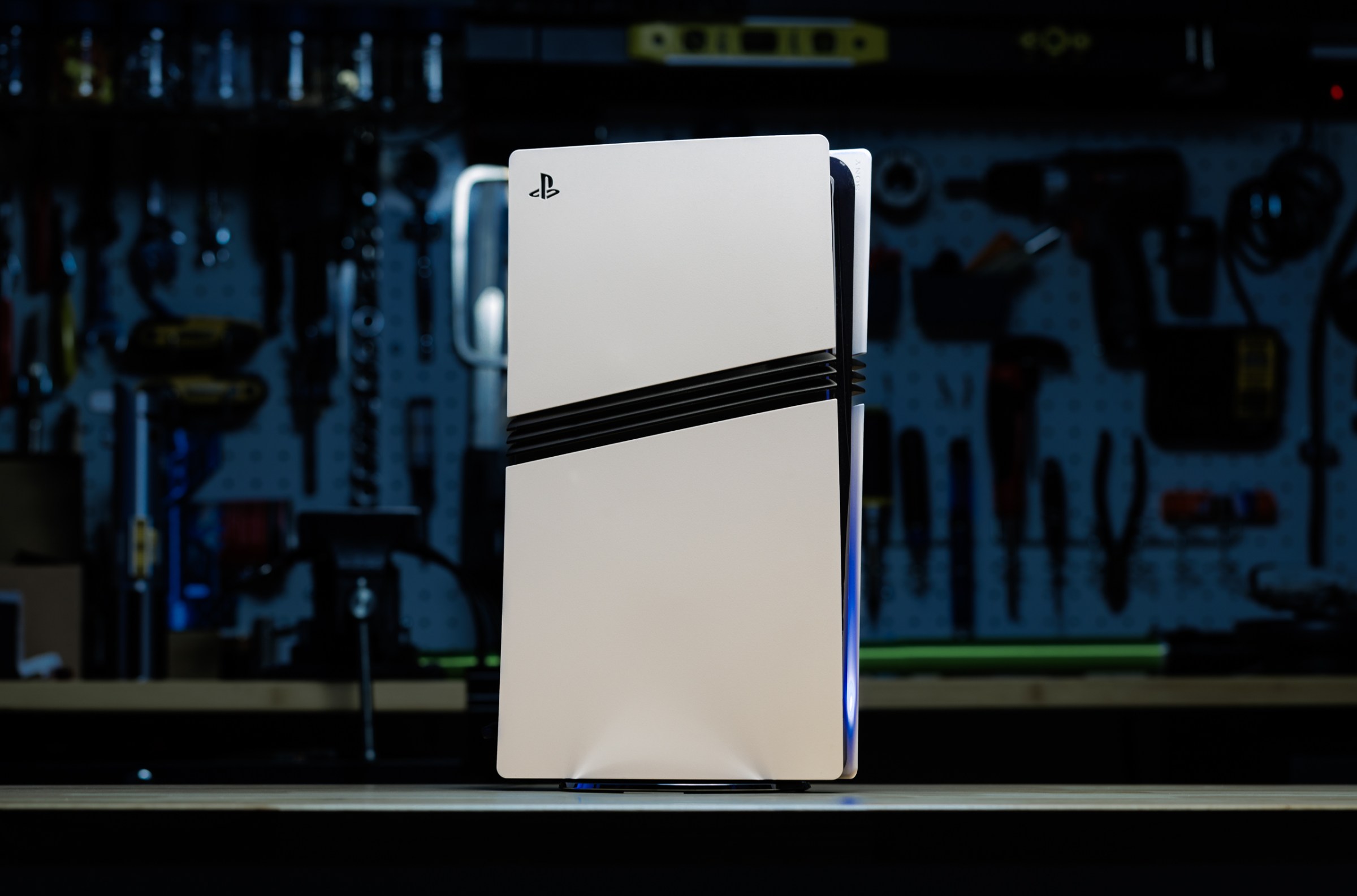 Sony Perbaiki Sistem Pendinginan PS5 Pro dengan Teknologi Cairan Logam Baru