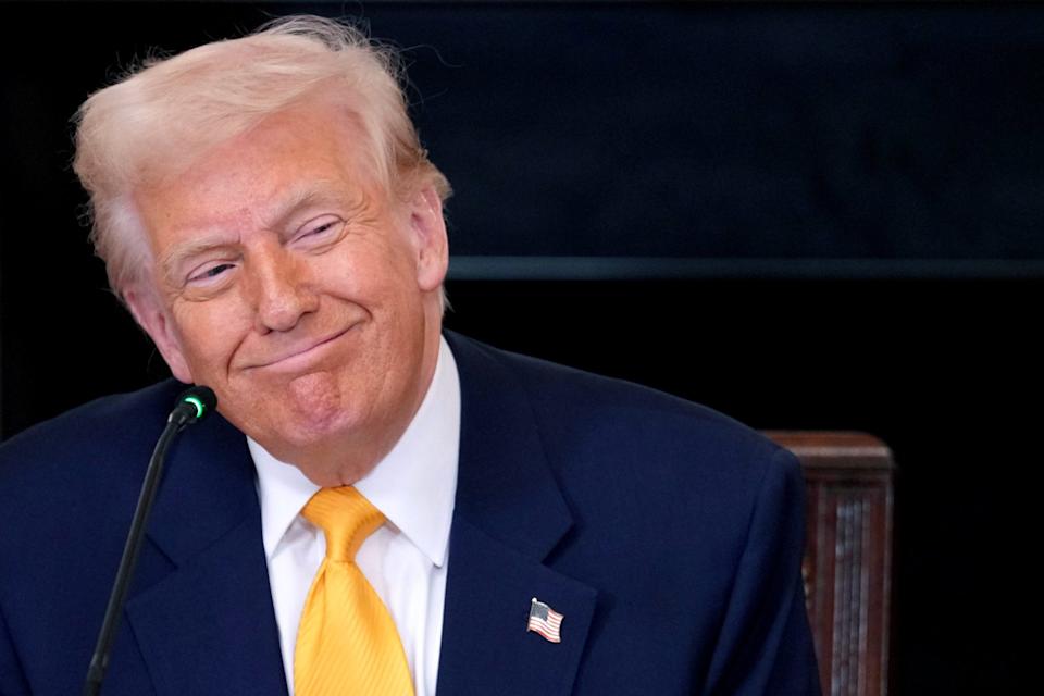 Mengapa Harga Memecoin $Trump Naik Meski Ada Pelepasan Token Besar?