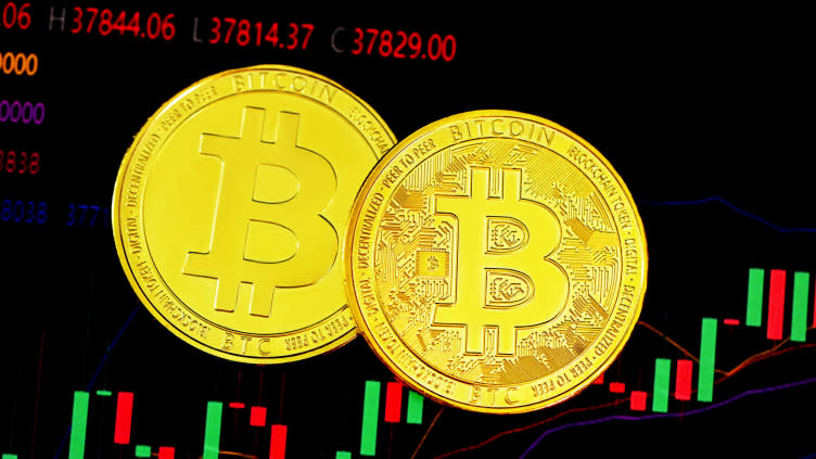 ARK Invest Prediksi Harga Bitcoin Bisa Capai Rp 39.47 miliar ($2,4 Juta)  di 2030