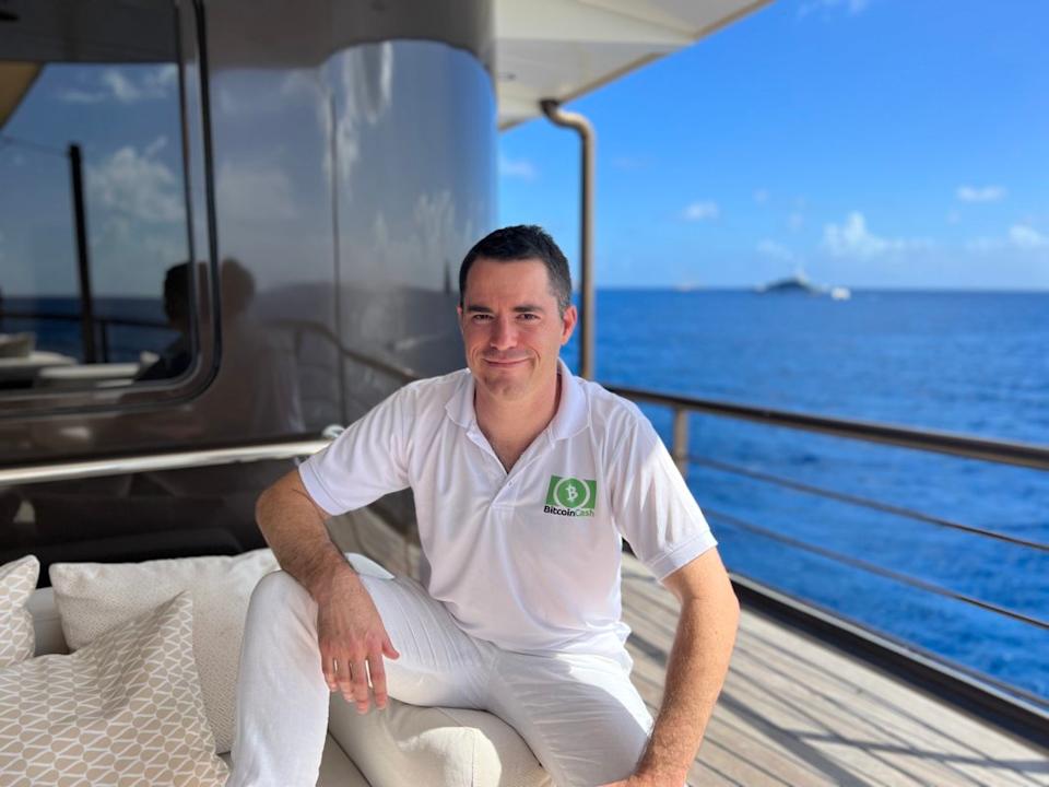 Roger Ver Hadapi Tuduhan Pajak Crypto, Bantuan Roger Stone Terlibat