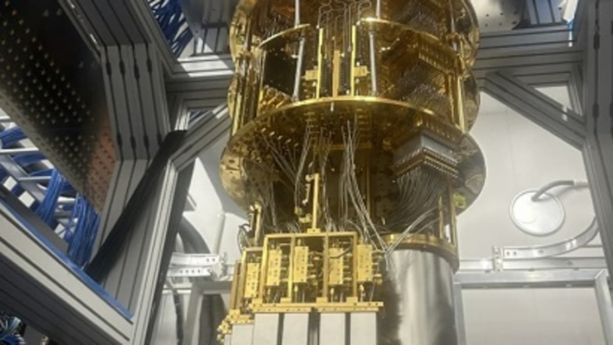 Fujitsu dan RIKEN Ciptakan Komputer Kuantum 256-Qubit Terunggul di Jepang