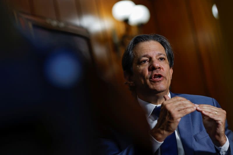 Brasil Tawarkan Keringanan Pajak untuk Tarik Investasi Pusat Data Hijau