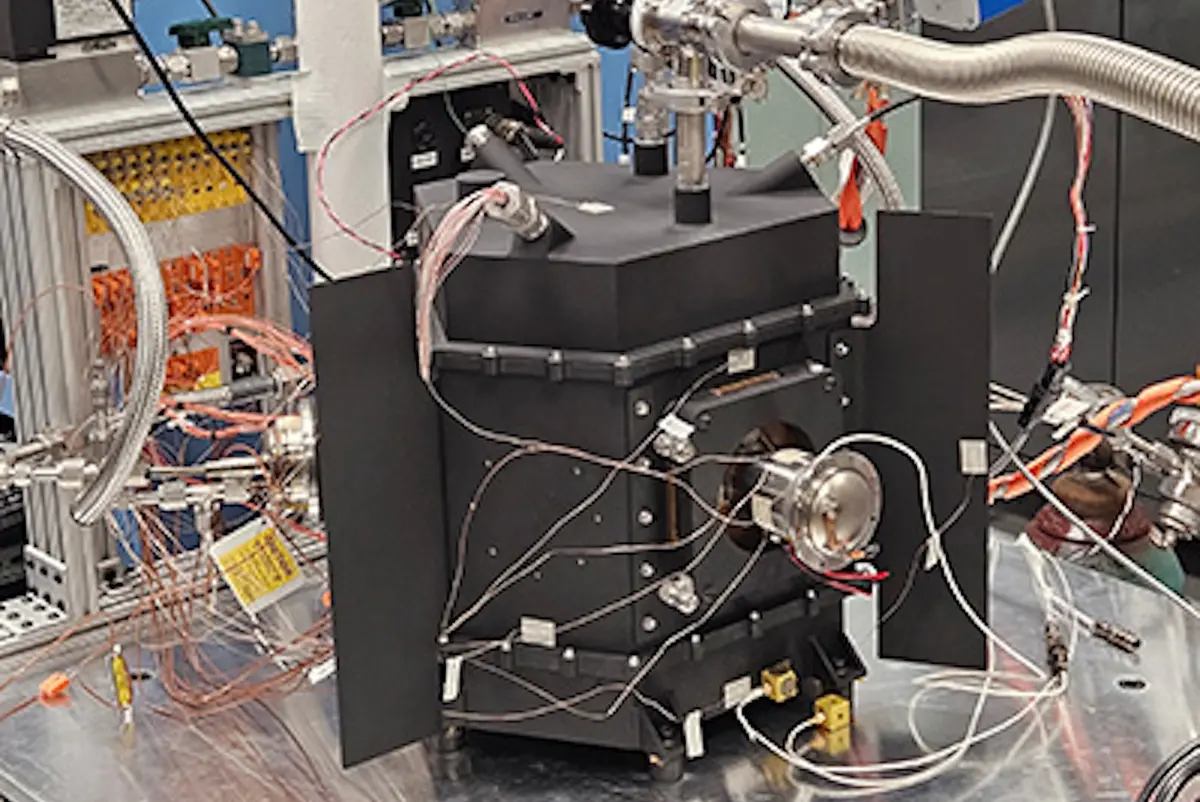 Penelitian Sistem Tenaga Nuklir Amerisium untuk Misi Luar Angkasa Masa Depan