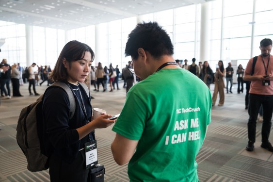Kesempatan Volunteer Eksklusif di TechCrunch Sessions: AI untuk Pelajar dan Penggiat Startup