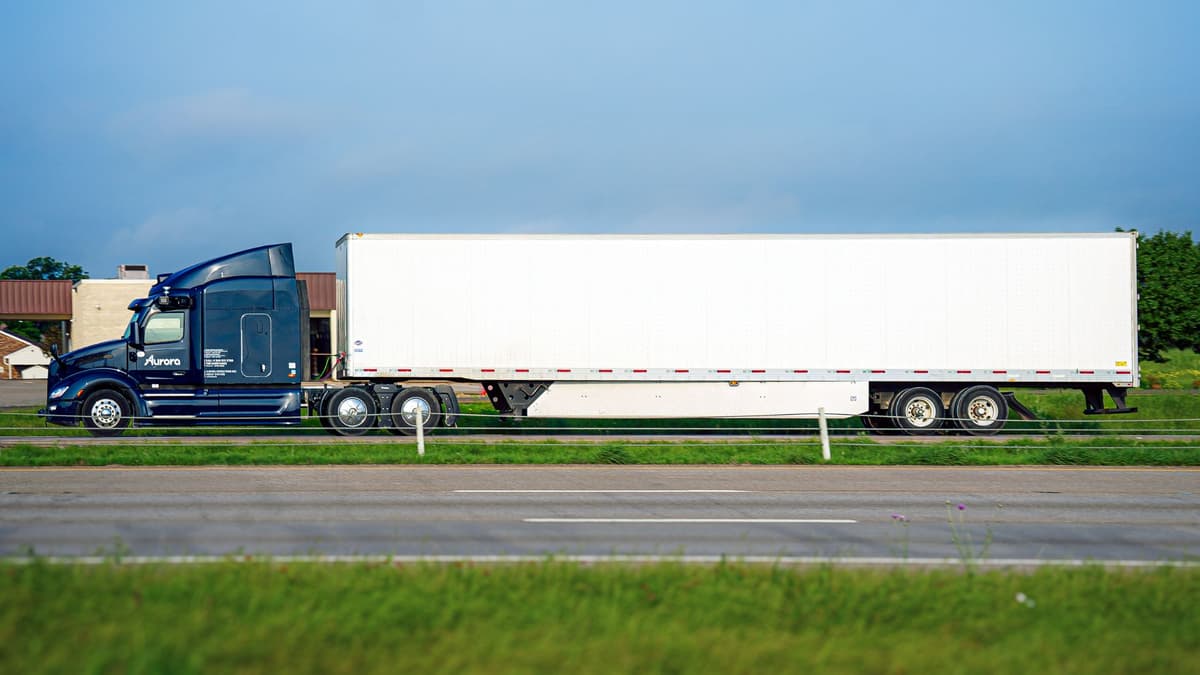 Aurora Luncurkan Truk Otonom Pertama di Jalan Umum Texas