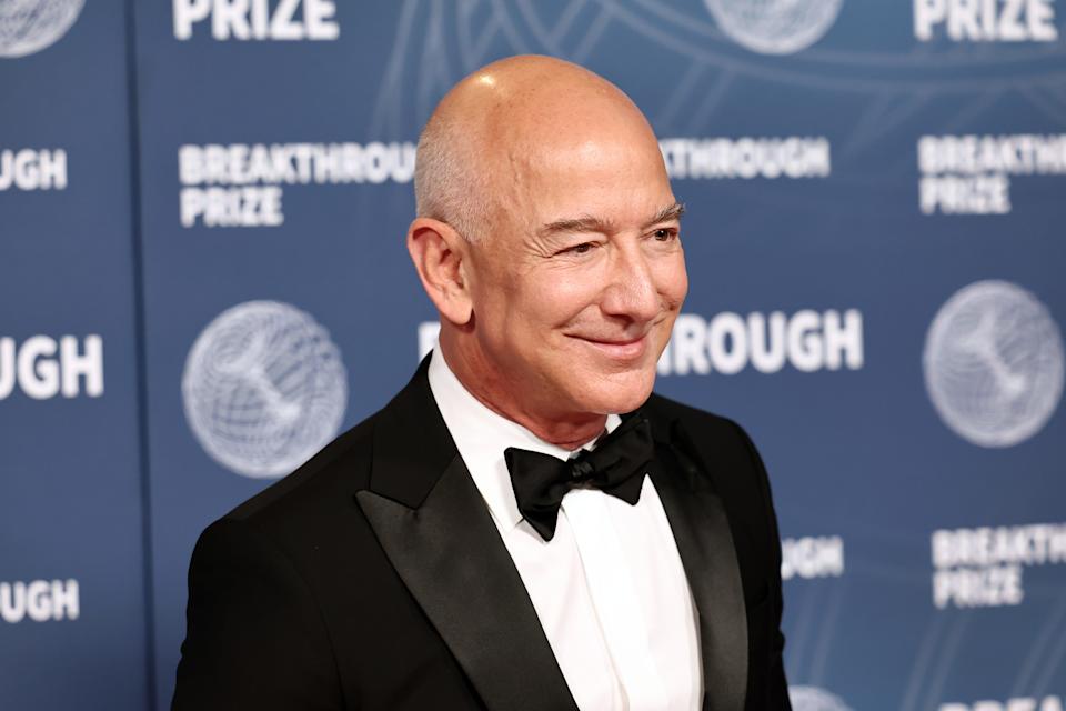Jeff Bezos Jual Saham Amazon Jadi Dana Proyek Luar Angkasa Miliaran Dolar