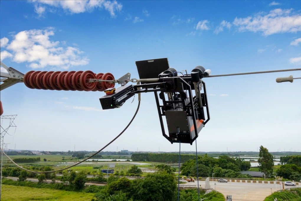 Robot Crownpower Gantikan Pekerjaan Berbahaya Inspeksi Jaringan Listrik