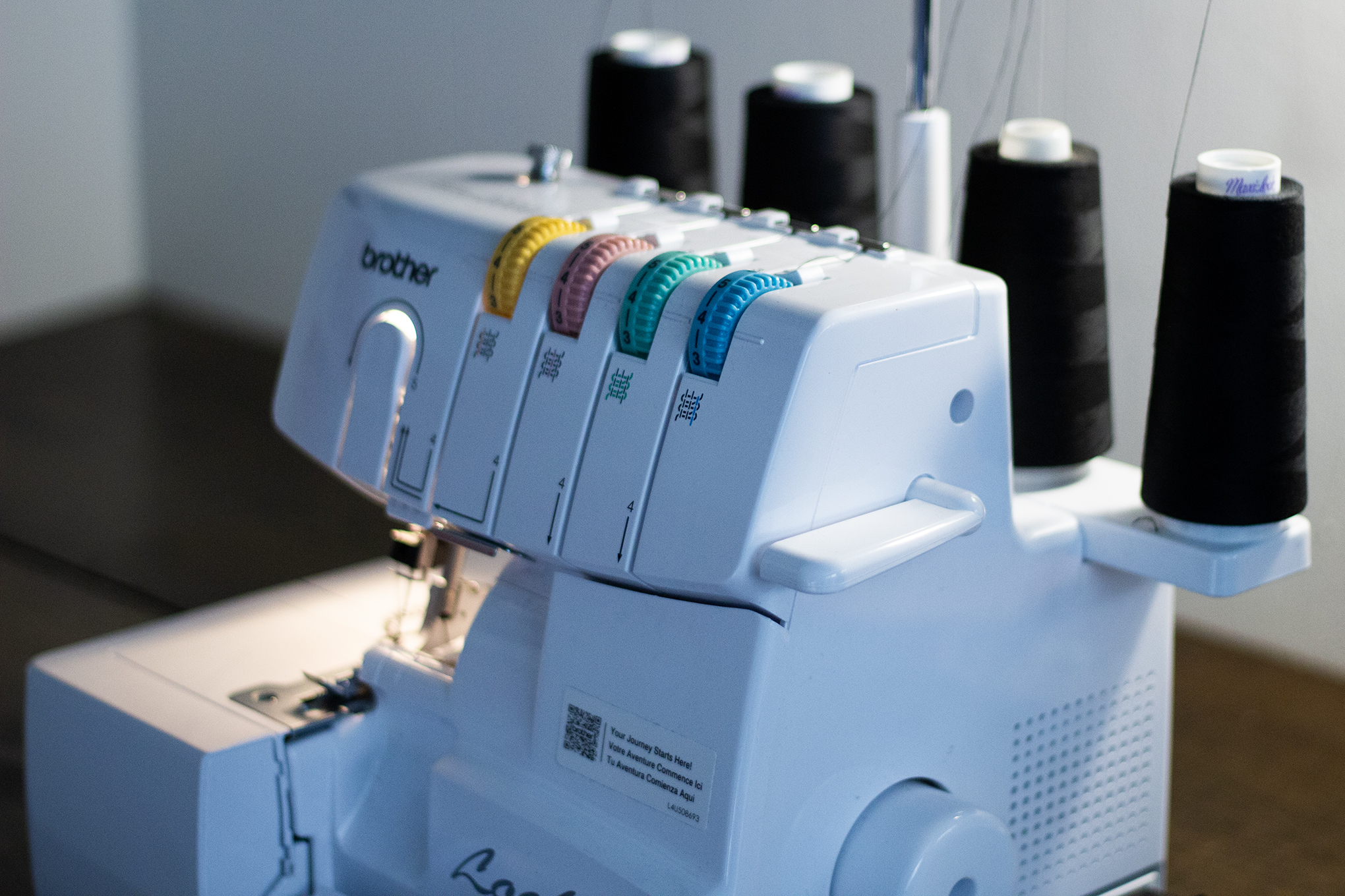 Brother 1034D Serger: Mesin Jahit Andalan Untuk Pakaian Rajut yang Nyaman