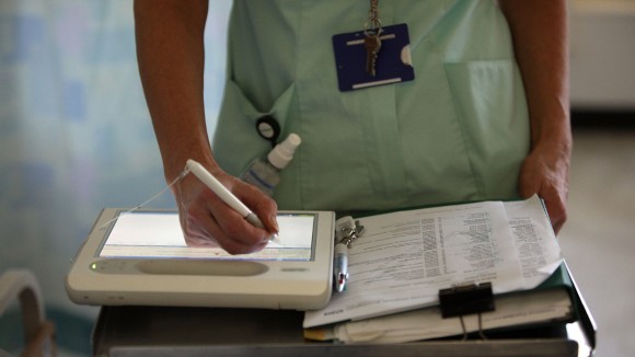 Model AI Foresight Prediksi Penyakit dari 57 Juta Rekam Medis NHS Inggris