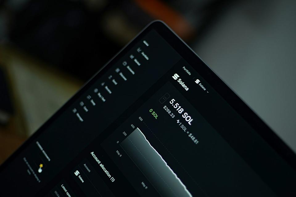 DeFi Development Tambah Ribuan Token SOL untuk Staking dan Pendapatan Protokol