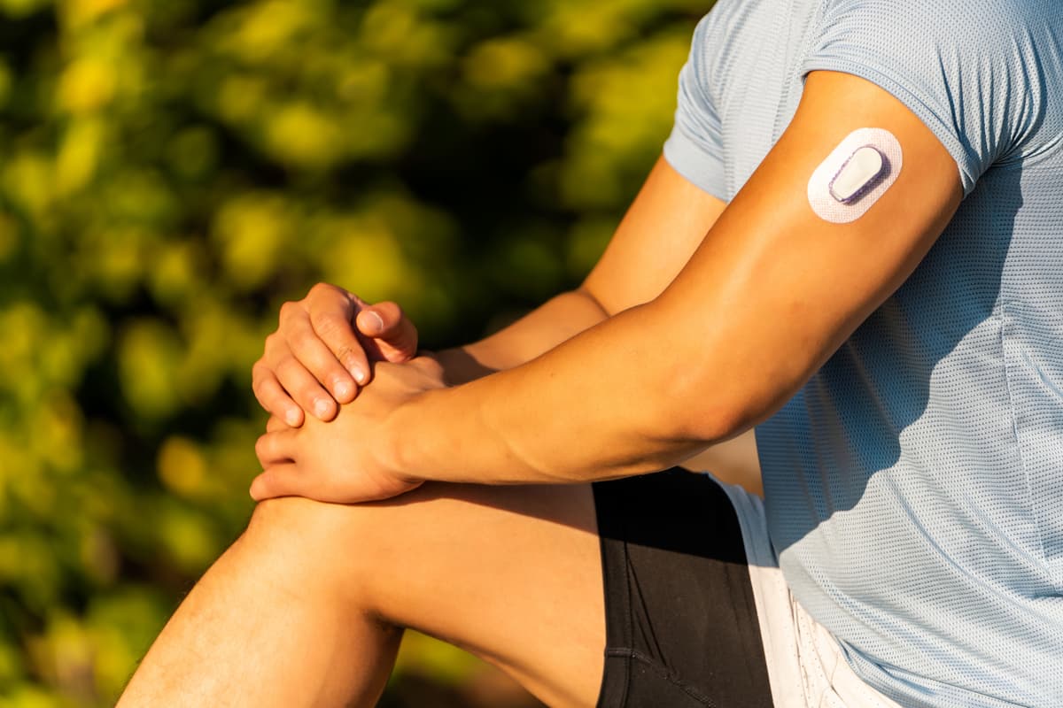 Pemantauan Gula Darah Non-Invasif dengan Wearable untuk Deteksi Dini Diabetes