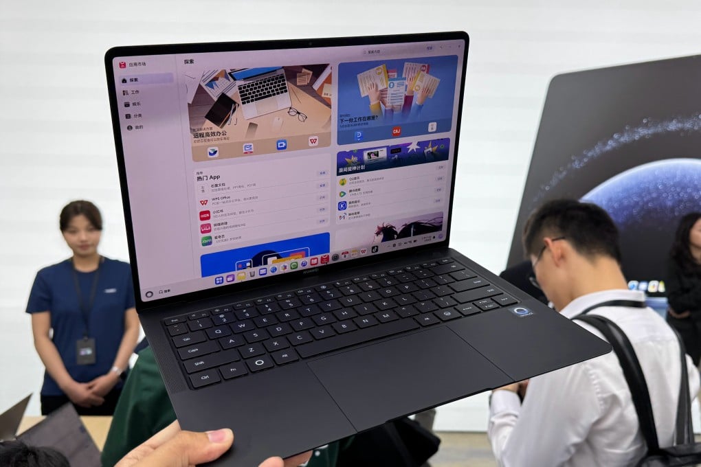 Huawei Luncurkan Laptop Pertama dengan HarmonyOS dan AI Canggih