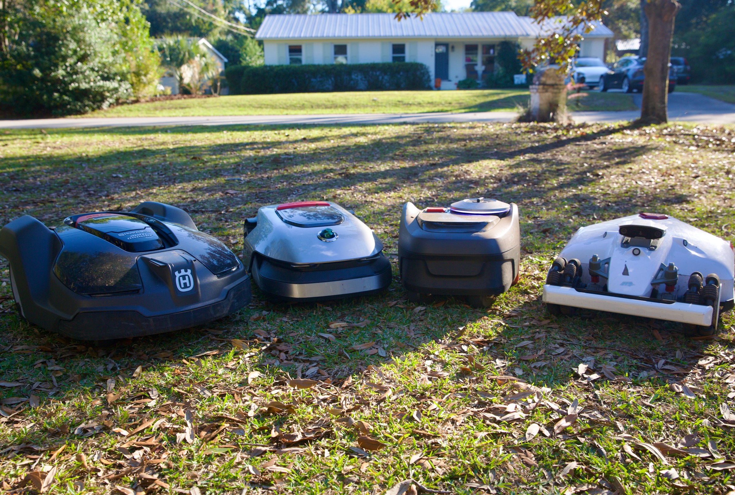 Pengalaman Gagal dan Harapan Baru Robot Pemotong Rumput di Halaman Sulit