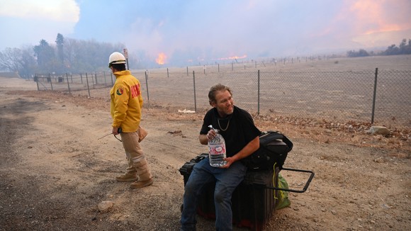 NIH Akan Hentikan Dana Riset Perubahan Iklim, Fokus ke Cuaca Ekstrem