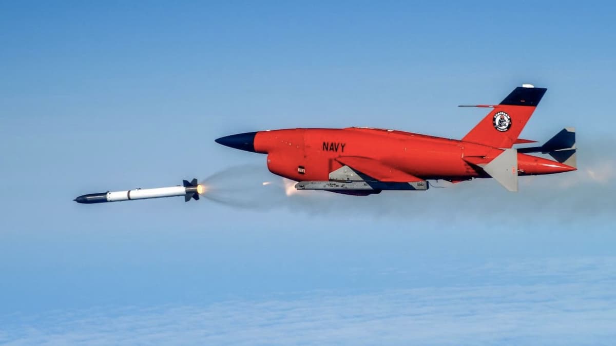 Angkatan Laut AS Uji Coba Roket Ramjet Bertenaga Padat dari Kendaraan Tak Berawak