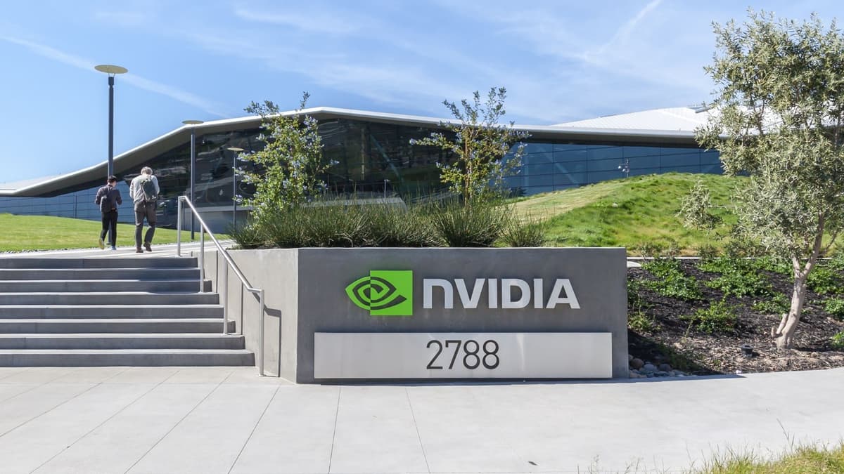 NVIDIA Rilis Chip AI H20 Versi Turun Kelas untuk Pasar China Jadi Solusi Atasi Larangan Ekspor