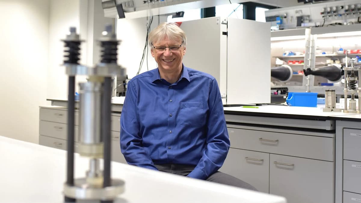 Terobosan Baterai Solid-State: Material Baru Percepat Ion Lithium 30%