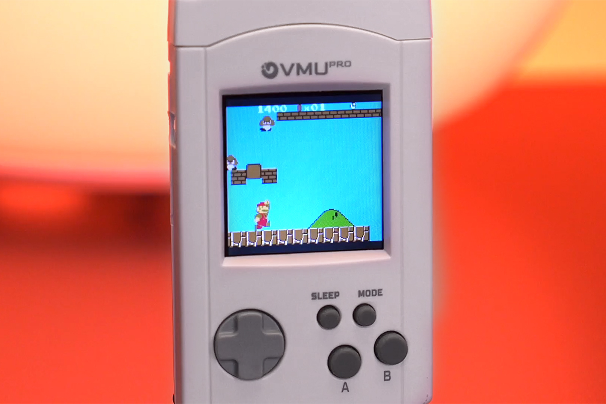 VMU Pro: Memory Card Dreamcast Baru dengan Layar Warna dan Emulator Retro