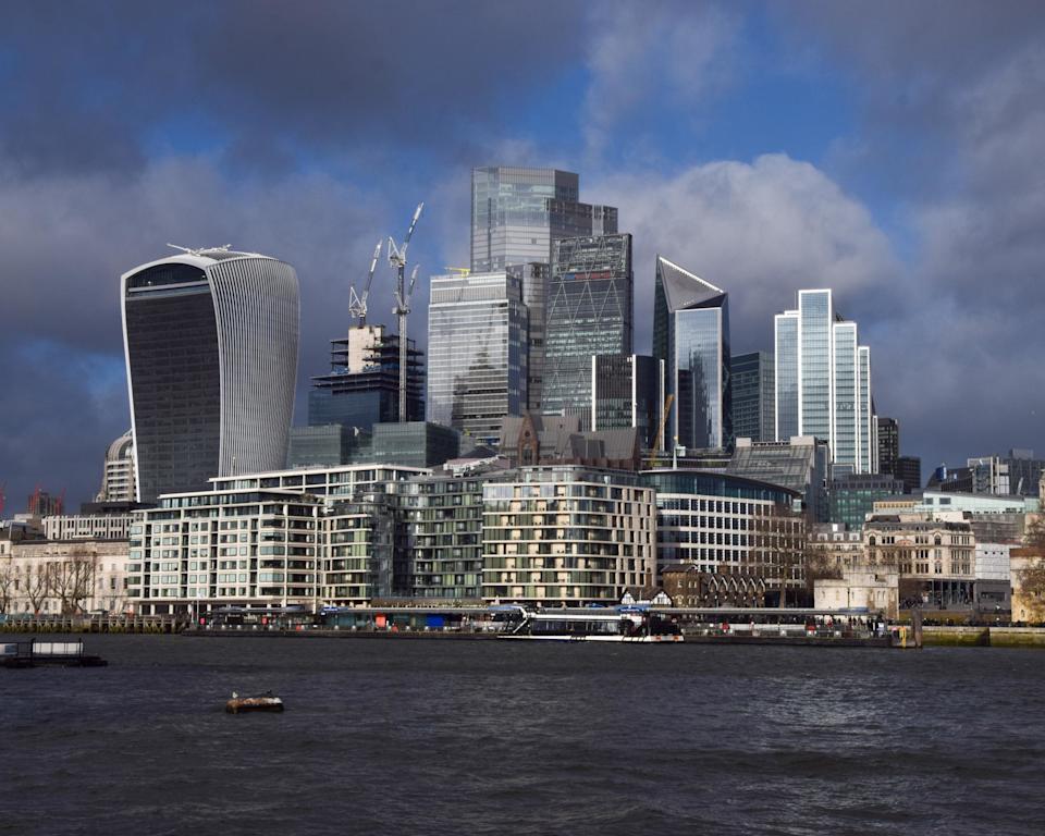 Dana Pensiun Inggris Berkomitmen Investasi Besar di Proyek Dalam Negeri Hingga 2030