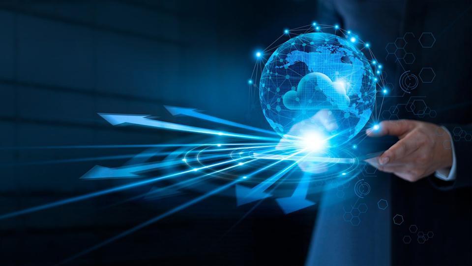 Amplitude Siap Melonjak dengan Peluncuran Agen AI dan Platform Lengkap