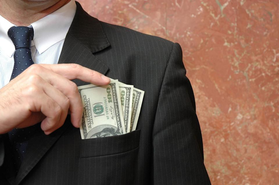 Pasar Crypto Mulai Koreksi Setelah Reli Kuat, Coinbase Jadi Katalis Penting