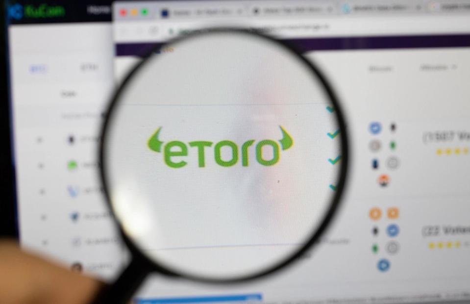ARK Invest Beli Besar Saham eToro Saat Debut Nasdaq, Saham Melonjak 29%