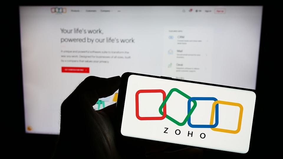 Zoho Payments: Solusi Terpadu untuk Mempermudah Pembayaran Bisnis di AS