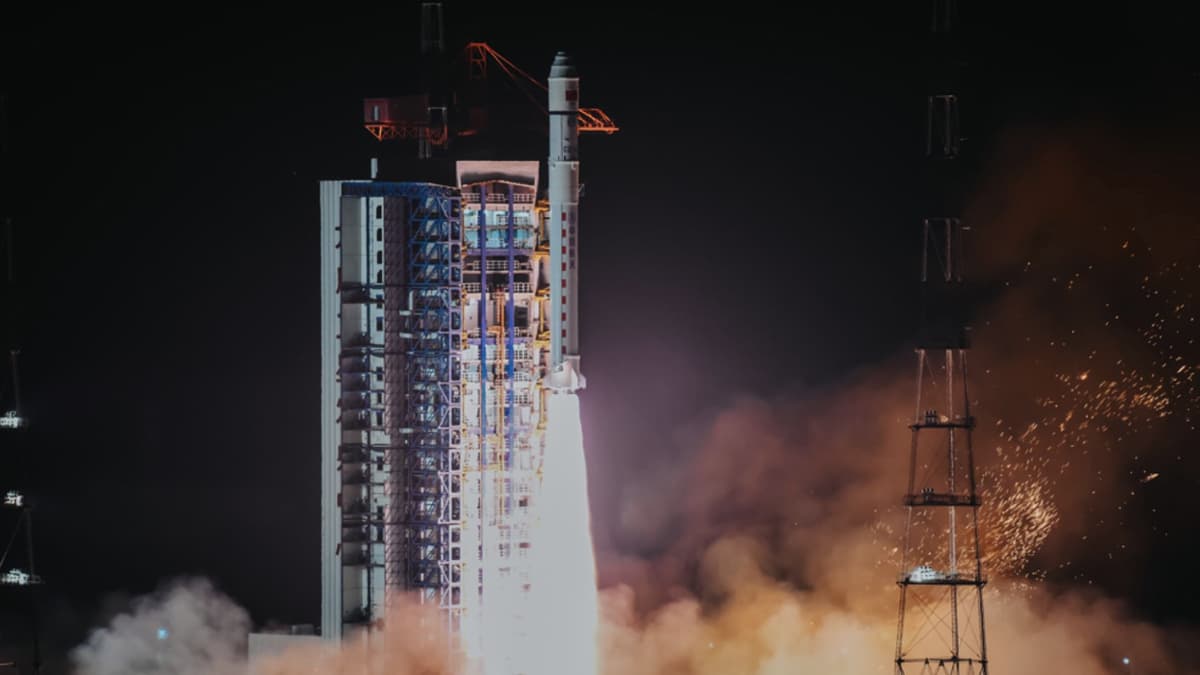 China Bangun Superkomputer Pertama di Orbit untuk Revolusi AI dan Data
