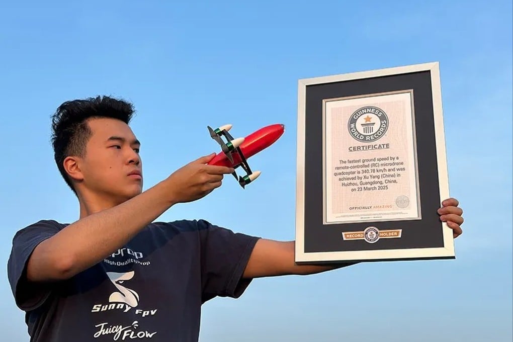 Mahasiswa Tiongkok Pecahkan Rekor Dunia Drone Mikro dengan Kecepatan 340 km/jam