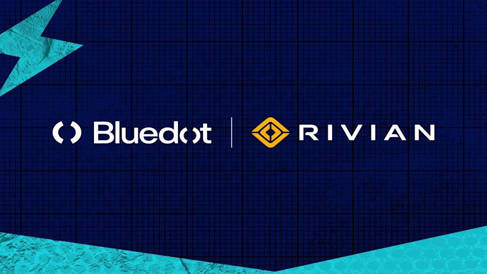 Kemitraan Bluedot dan Rivian Permudah Pengisian Daya Armada EV Layanan