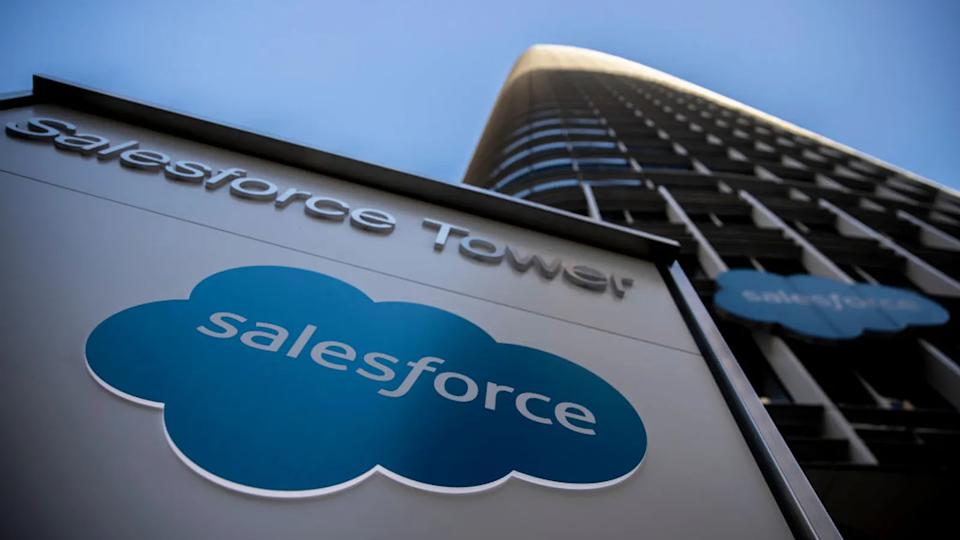 Salesforce Akuisisi Convergence.ai untuk Tingkatkan AI Agen di Platform Agentforce