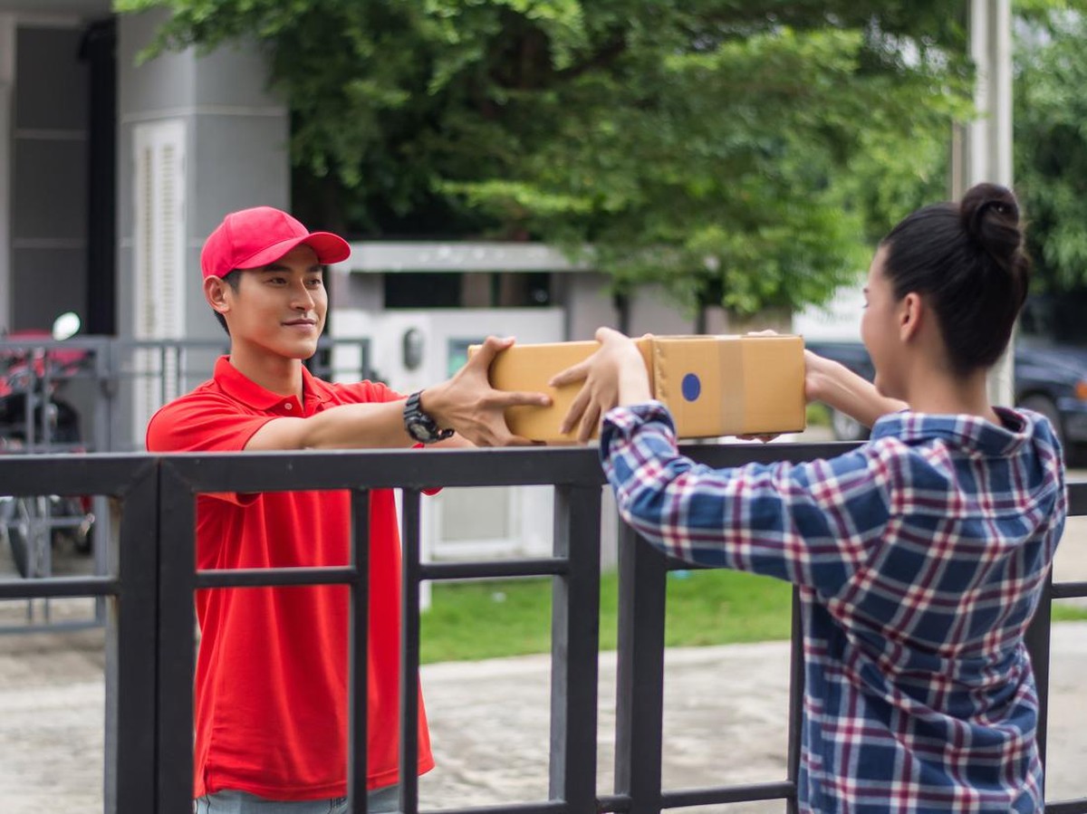 Aturan Baru Komdigi Batasi Diskon Kurir dan Perluas Layanan Kirim Paket