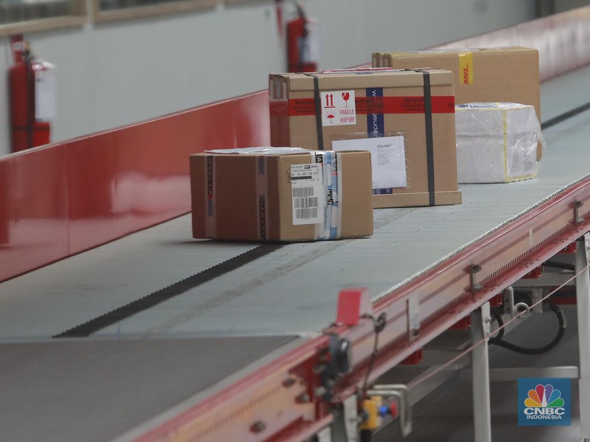 Pemerintah Batasi Gratis Ongkir Kurir Demi Perkuat UMKM dan Pasar Sehat