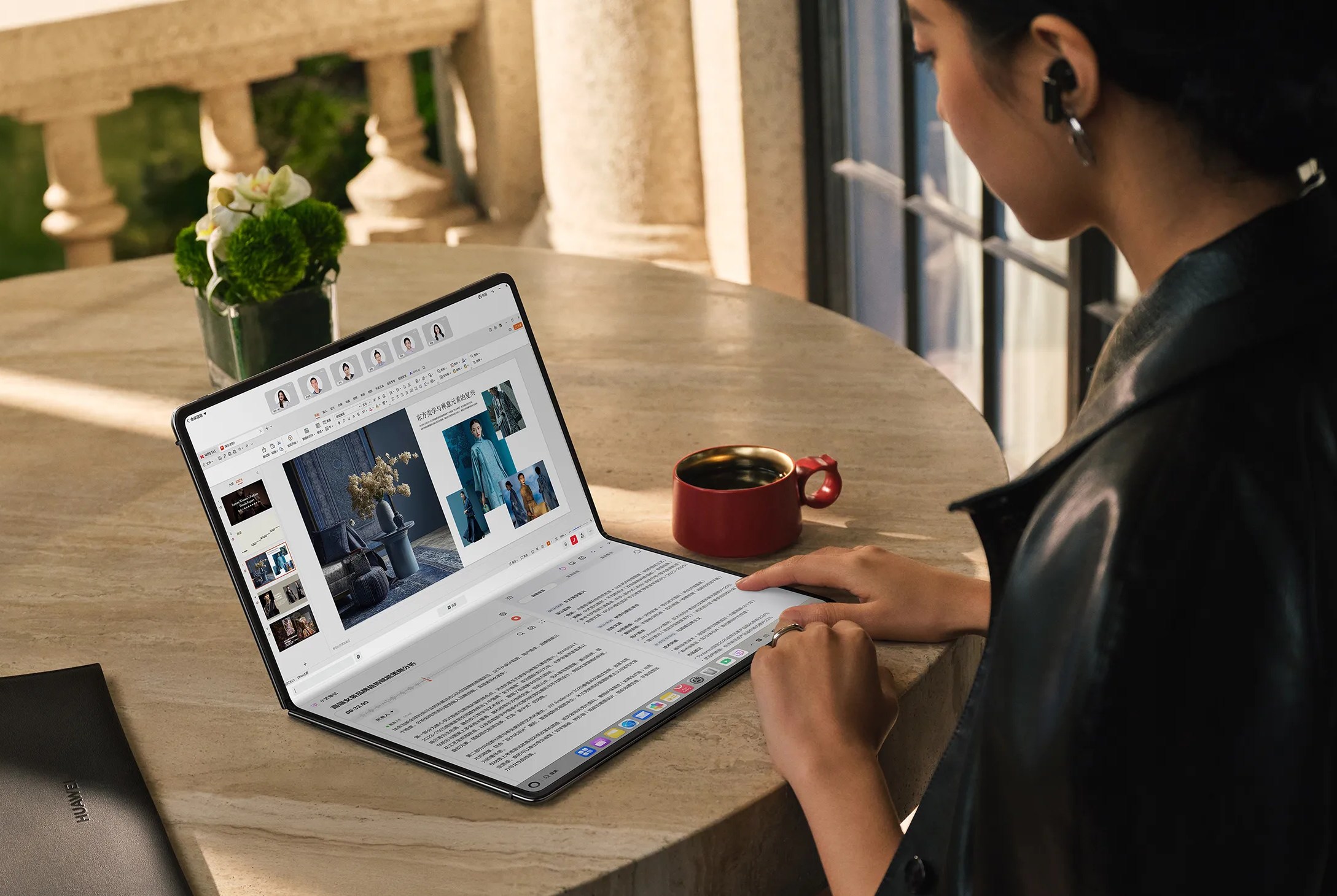 Huawei Perkenalkan MateBook Fold, Laptop Lipat Super Tipis dengan HarmonyOS 5