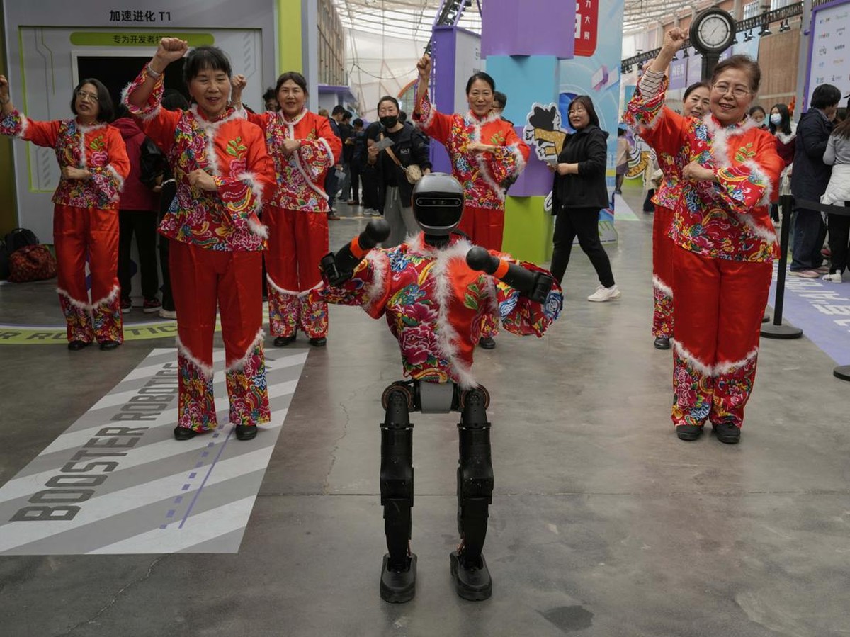 China Kembangkan Robot Humanoid untuk Bantu Manusia, Bukan Gantikan Kerja