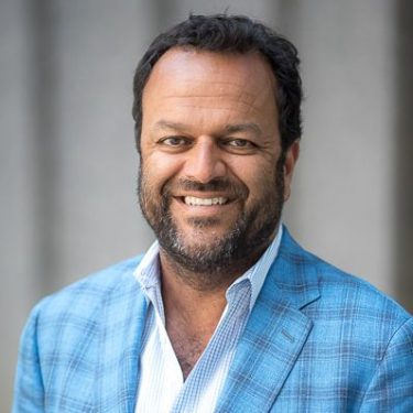 VC Mulai Akuisisi Bisnis Lama dan Gunakan AI untuk Kembangkan Pasar