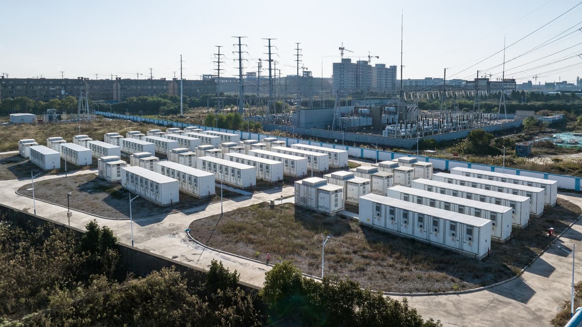 Inovasi Baterai Hibrida Lithium-Sodium Dukung Energi Terbarukan China