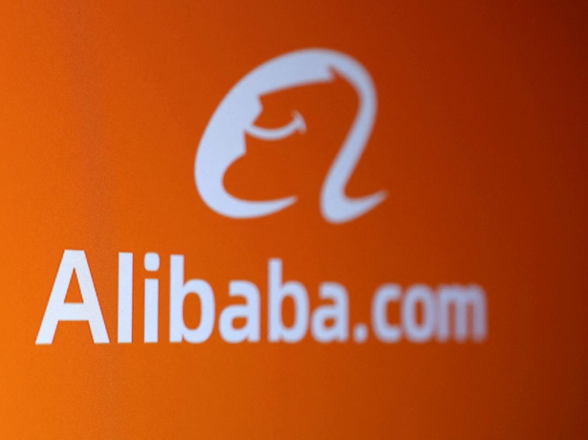 Alibaba Bangkit dengan Layanan Pengiriman Instan dan Kerja Sama dengan Apple