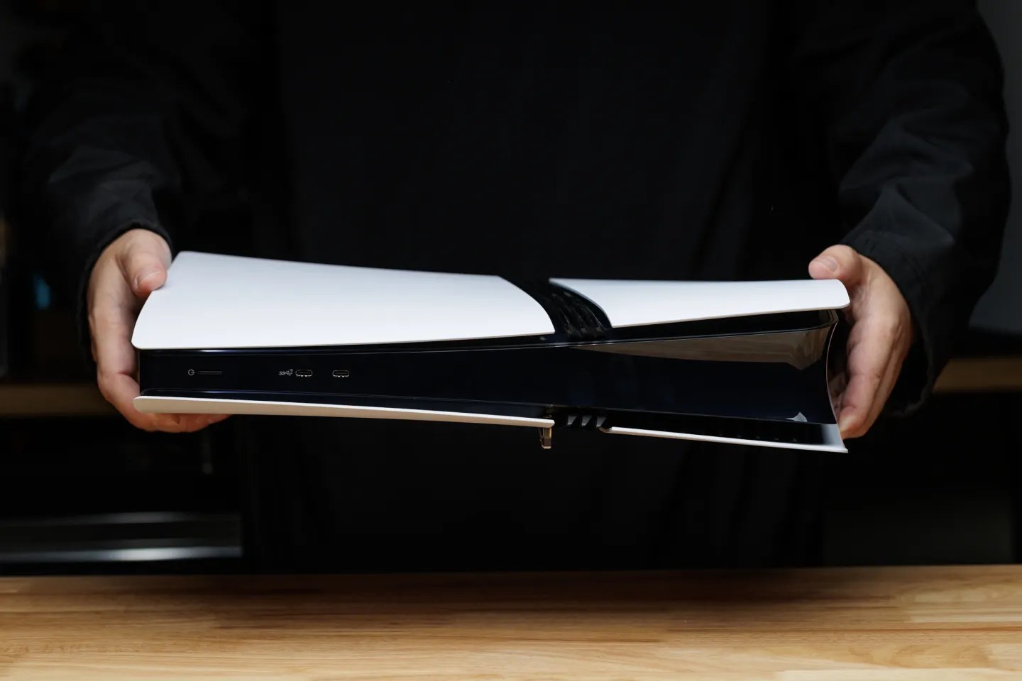 Sony Beri Diskon PS5 dan Aksesoris Sebelum Hadapi Peluncuran Nintendo Switch 2