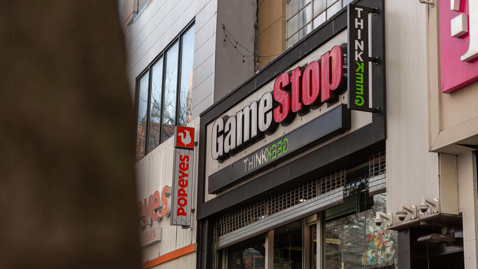 GameStop Investasi Pertama Kali di Bitcoin Senilai 500 Juta USD