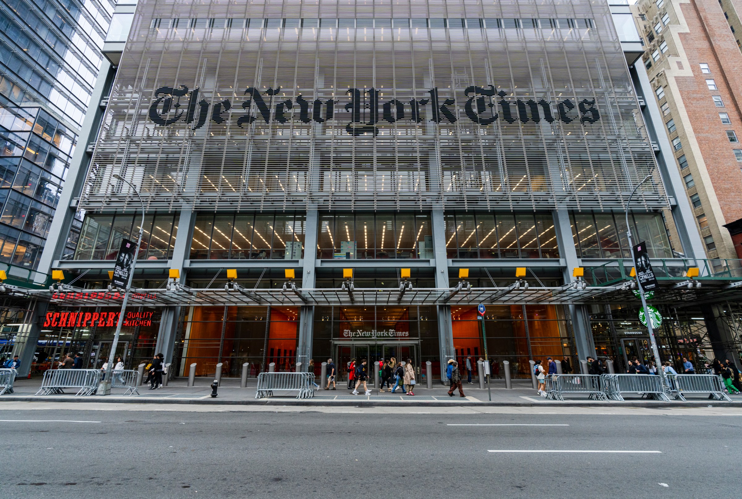 The New York Times dan Amazon Bekerjasama Gunakan Konten untuk AI Secara Resmi