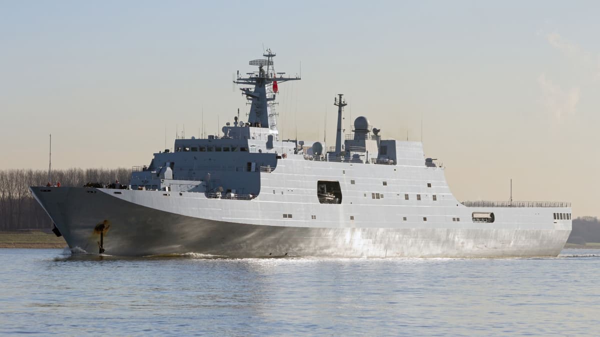 Kapal Perusak Tipe 055 Lhasa Kini Bisa Menembak Jauh Berkat Pesawat AEW