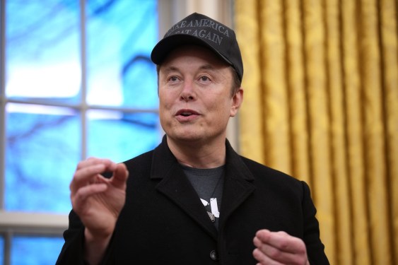 Elon Musk Mengundurkan Diri dari DOGE dan Dampaknya pada Politik dan Bisnis