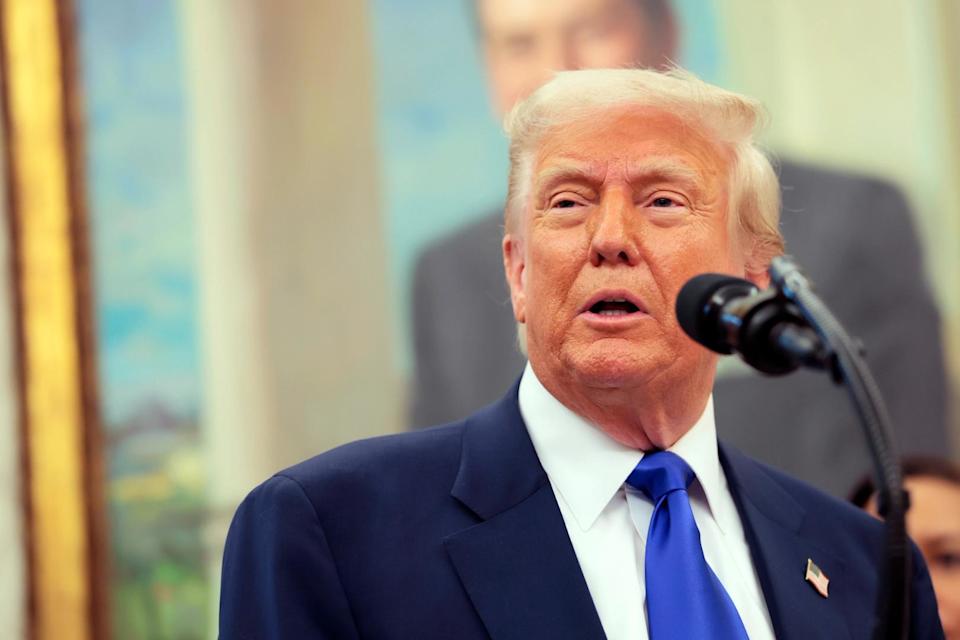 Trump Media Raup Dana Rp 40.13 triliun ($2,44 Miliar)  untuk Beli Bitcoin dan Kembangkan Layanan Kripto